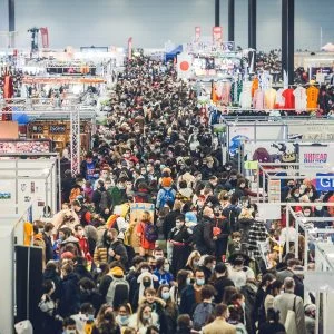 Vue du public et des stands du Toulouse Game Show au MEETT, photo d’illustration