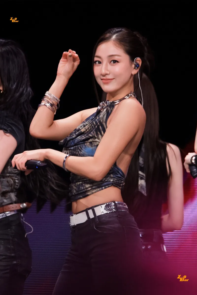 Jihyo de TWICE aux Tencent Music Entertainment Awards 2025, photo 6