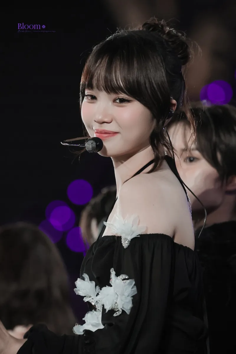 Kim Chaewon de LE SSERAFIM aux Asia Artist Awards 2025, photo 1