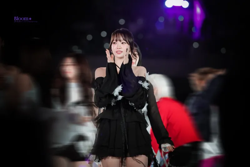 Kim Chaewon de LE SSERAFIM aux Asia Artist Awards 2025, photo 7