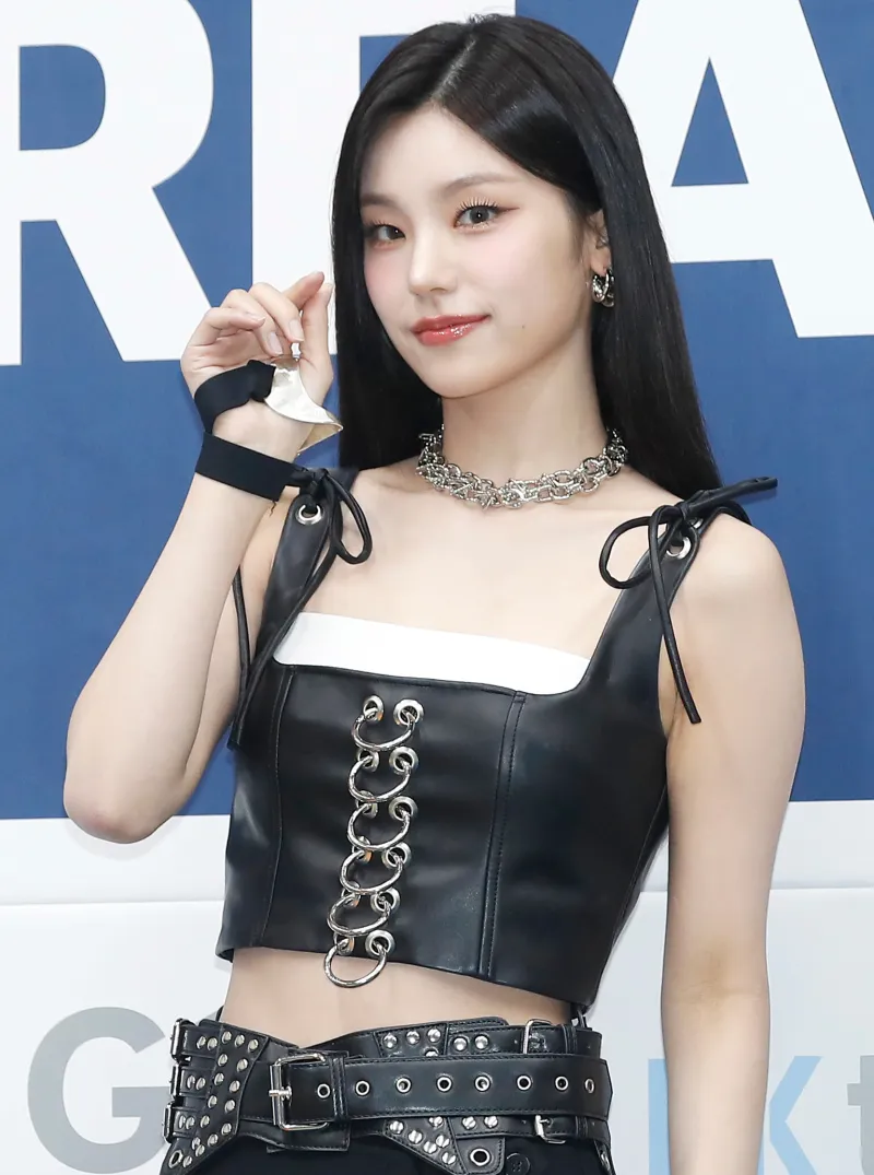 Yeji d’ITZY aux K-World Dream Awards 2024, photo 1